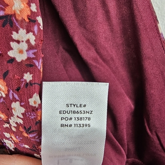 Lulu's Good Moments Burgundy Floral Print Split Sleeve Faux-Wrap Dress NWT - Picture 16 of 16